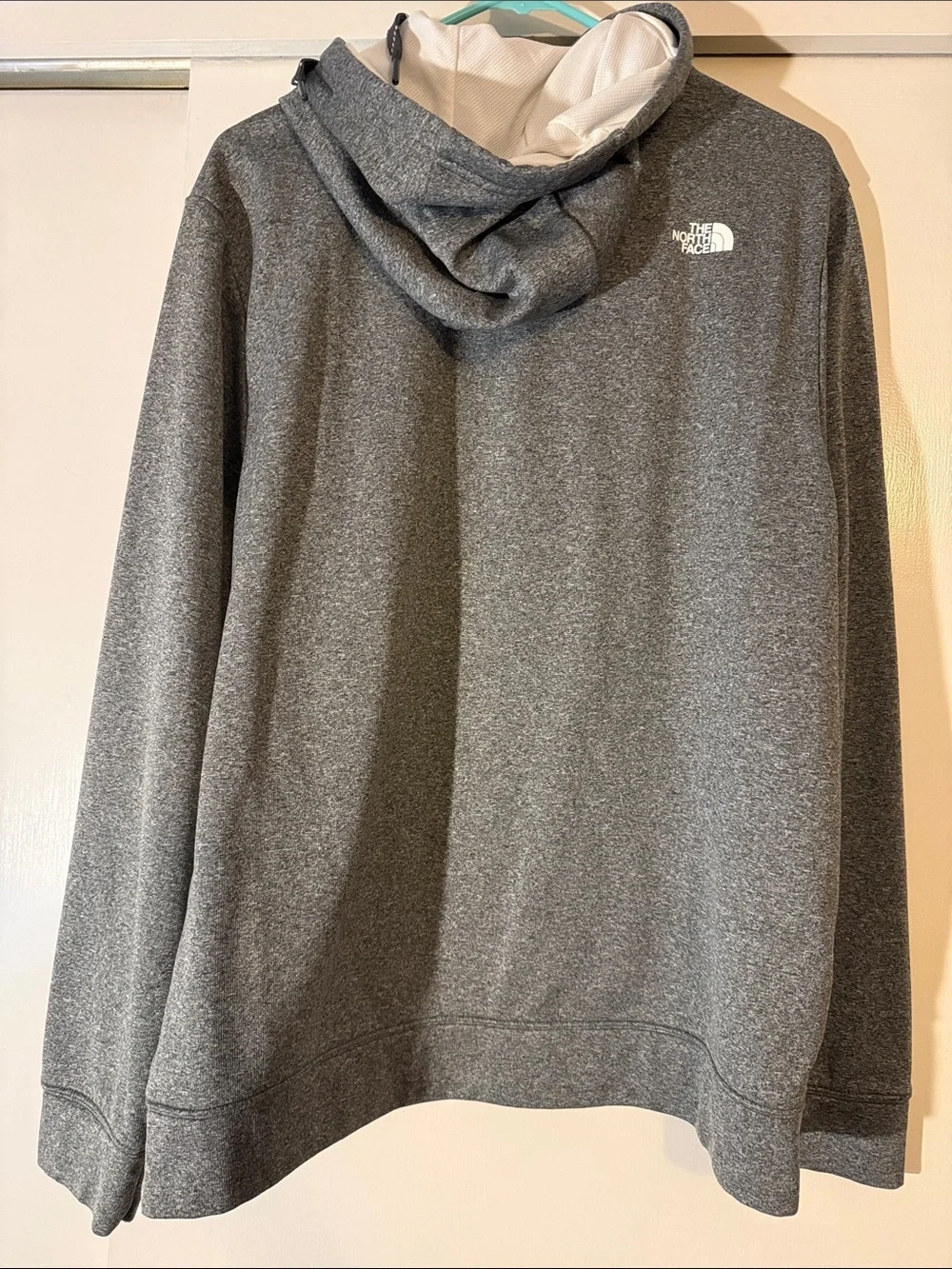 The North Face Hoodie - Men's Large